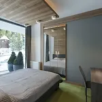 Silbersee 아파트호텔 4*