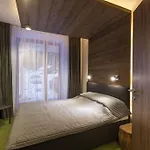 Lägenhetshotell Silbersee 4*