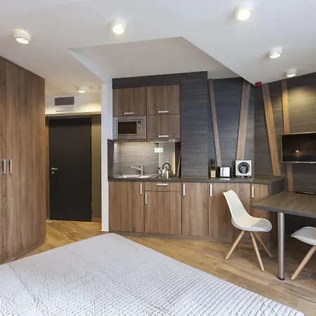 Silbersee Aparthotel 4*