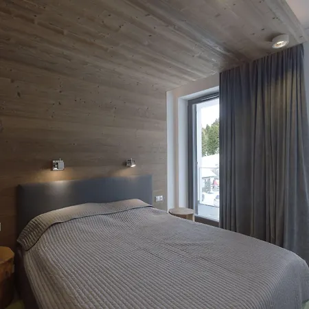 Silbersee 公寓式酒店 4*